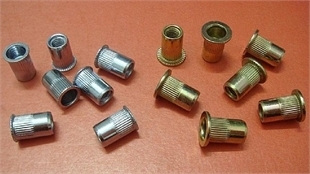 供應(yīng):小頭 平頭豎紋拉帽M6,華人螺絲網(wǎng)提供各種供應(yīng):小頭 平頭豎紋拉帽M6報價、價格、生產(chǎn)廠家、供應(yīng)商-東莞市方信五金制品